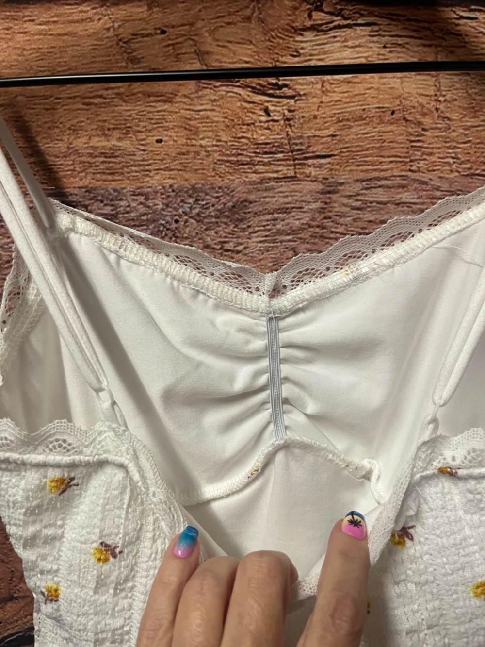 Good Days Project Delicate White Floral Lace-Trim Cami Tank (188) - Picture 8 of 8